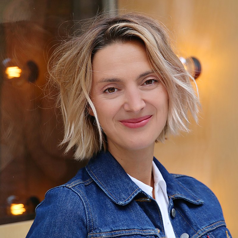 Bára Poláková